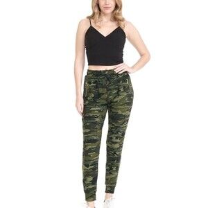 California Cargo Pants NWOT Women’s size S/ Junior 12-14 Chic, stylish & comfy